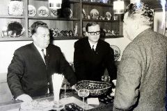 Eröffnung 1965 - Putzi Pepeunig mit Herrn Fritz Orth